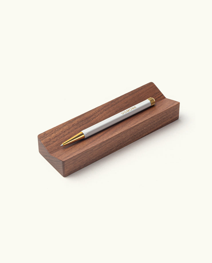 The Pen & Pen Tray Bundle (Gray/Walnut)