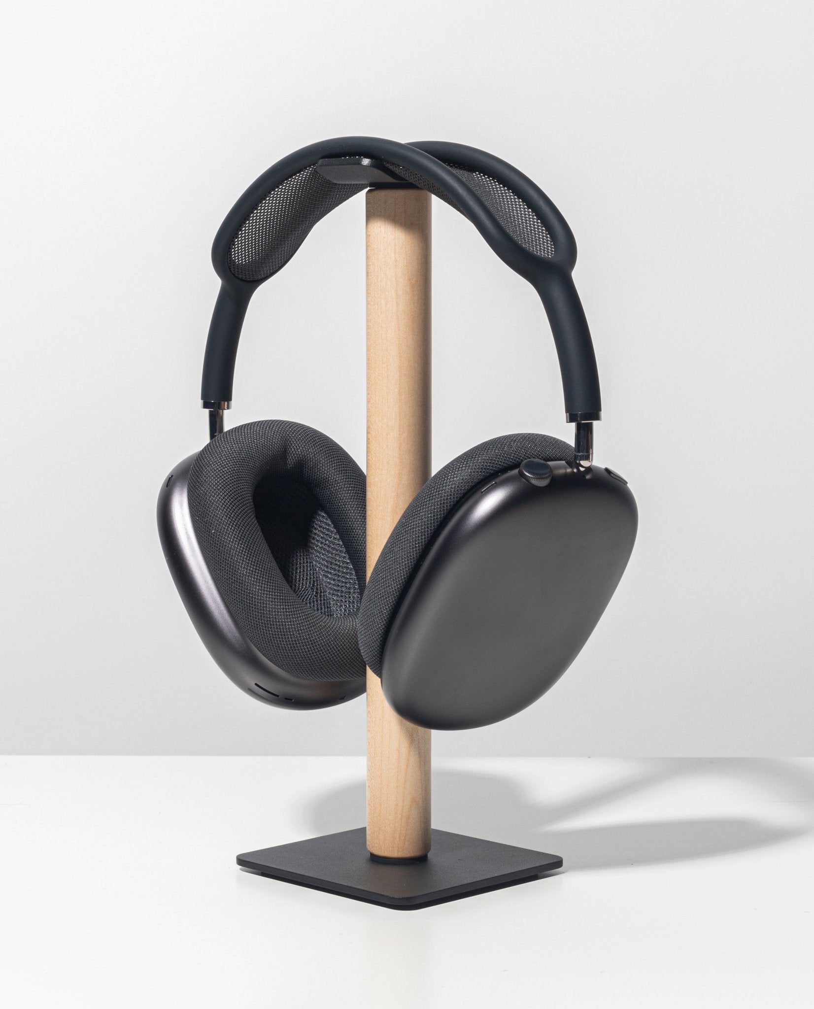 Gather Headphone Stand (1x1 - Black/Maple) Gather Ugmonk
