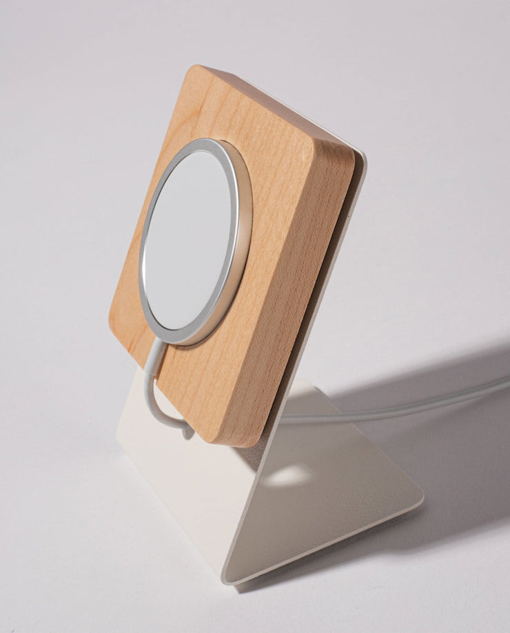 Gather MagSafe Phone Stand (1x1 - White/Maple)