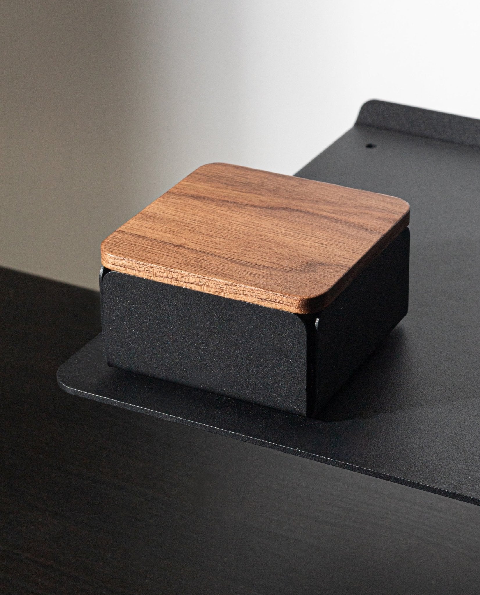 Warehouse Item - Gather Solid Wood Lid (Walnut) Warehouse Ugmonk