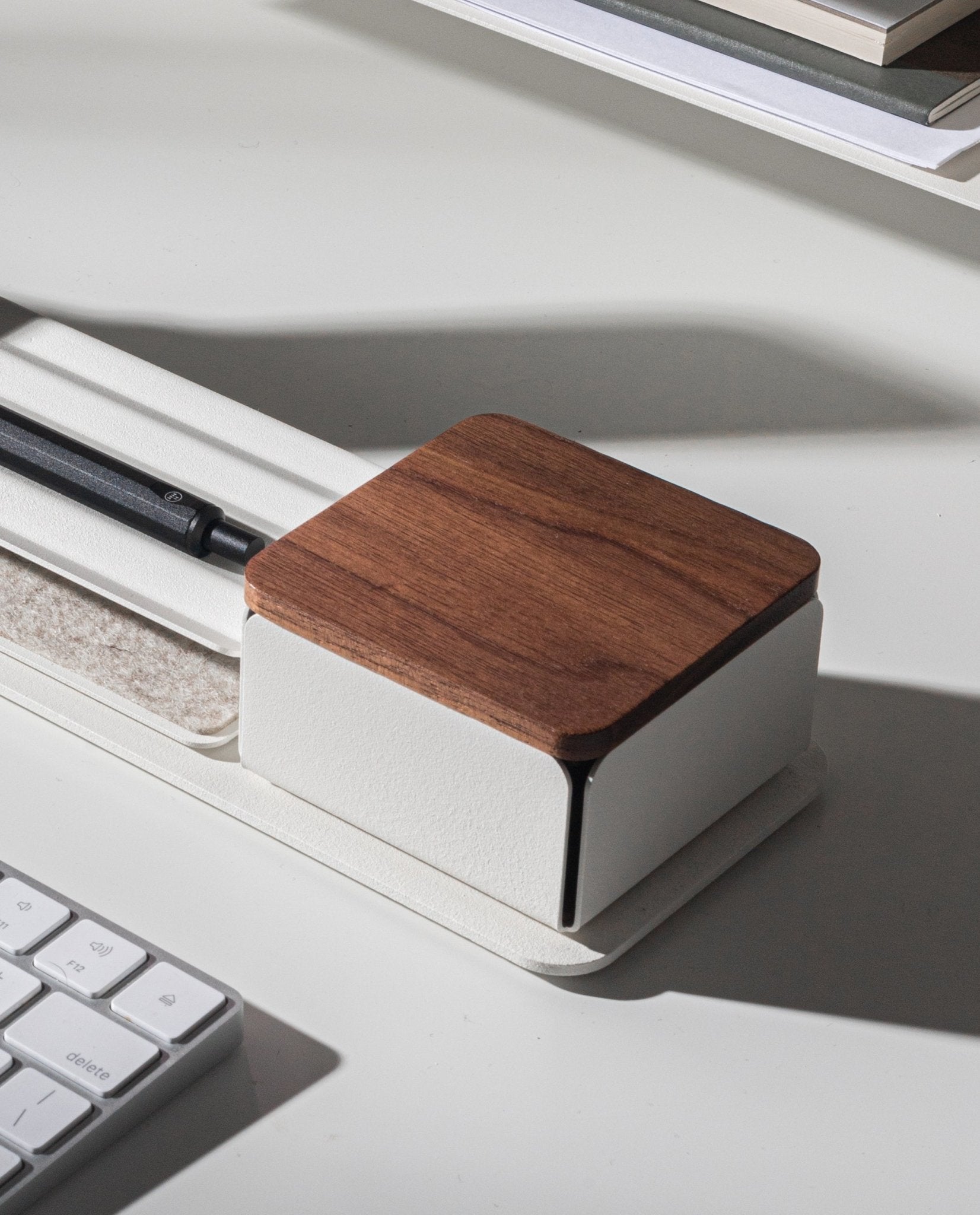 Warehouse Item - Gather Solid Wood Lid (Walnut) Warehouse Ugmonk