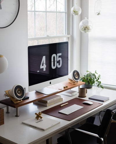 How I Designed A Super Productive Desk Setup – Ugmonk