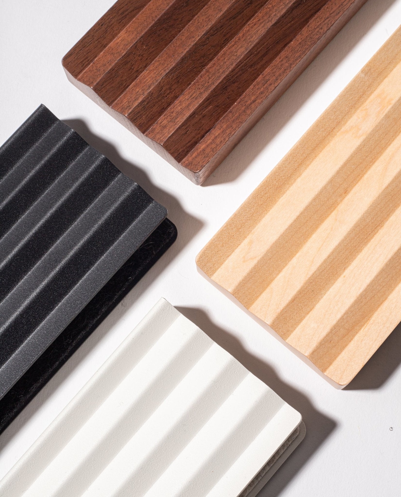 Warehouse Item - Gather Wood Zigzag Tray (2x1 - Maple) Warehouse Ugmonk